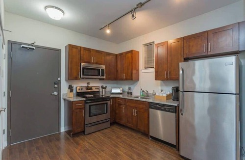 Music Row Apartment | CozySuites TWO Stylish Music Row Condos Nashville