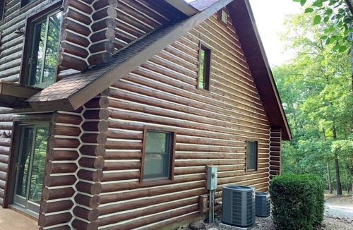 Flippin Cabin | Crooked Creek Log House