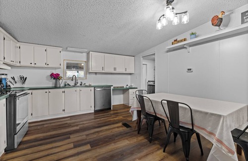 Hill House | Cute country house, near Little Rock airforce base back gate!