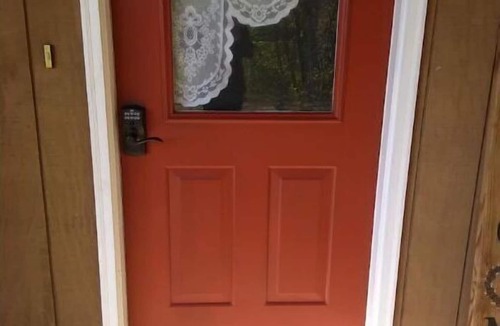 Chuckey House | Davy Crockett Bed & Breakfast Retreat Center