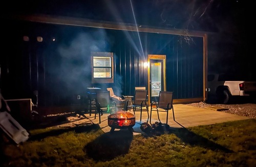 Bismarck Cabin | Deer Run: Lake, trail, golf