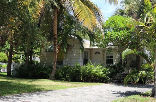 La Hacienda House | DELRAY BEACH Private Pool, Close To Sea