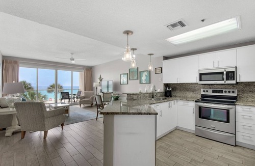 Destin Condo | DIRECT OCEANFRONT! No streets to cross! Unobstructed views! Sterling Sands 211