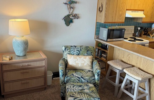 Kahana Apartment | Direct OCEANFRONT STUDIO CONDO