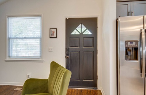 Shelby Hills House | *DISCOUNT* City Views,1.5MI to Broadway, Sleeps 10
