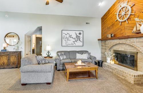 Gravois Mills House | Dock & Water Slide: Family Lake of the Ozarks Home