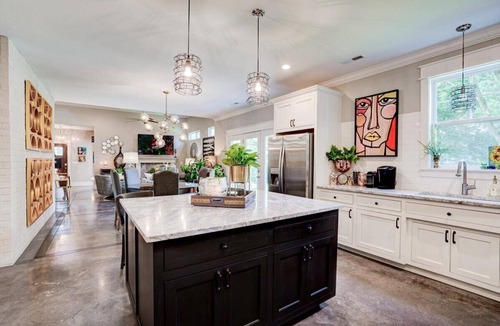 Downtown House | DOWNTOWN CASA KINCANNON, TOP 10 LUXURY, HGTV FIXER TO FABULOUS BUILT, Bikers!