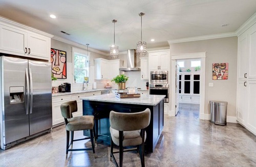 Downtown House | DOWNTOWN CASA KINCANNON, TOP 10 LUXURY, HGTV FIXER TO FABULOUS BUILT, Bikers!