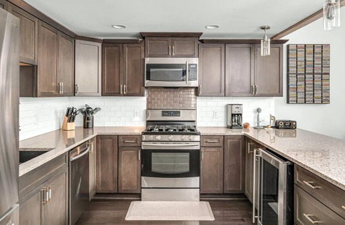 Downtown Nashville Condo | Downtown Music City Loft living! ~Steps from Broadway.