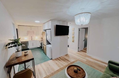 Lockeland Springs House | East Nashville Oasis + Mini Golf Patio — DREAMI STAYS