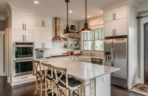 Shelby Hills House | Eastside retreat w/BBQ & hot tub 4th Night Free