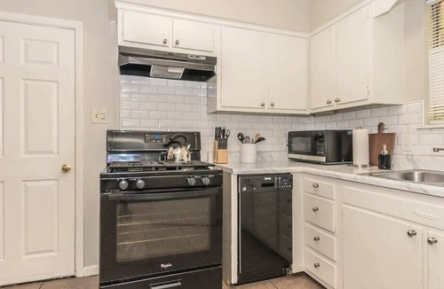 Little Rock House | Easy Access to Everything! - The Westside Nest
