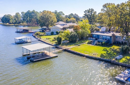 Lake Hamilton House | Echo Point Lake House - Lake Hamilton