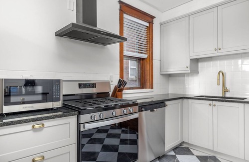 Downtown St. Louis Apartment | Electic City Home - Safe and Quiet