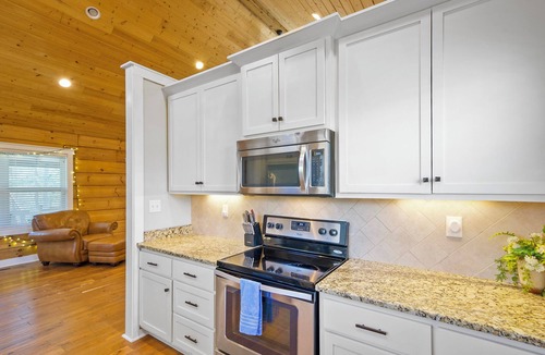 Monteagle Cabin | Escape to Nature - Historic Monteagle Hiking