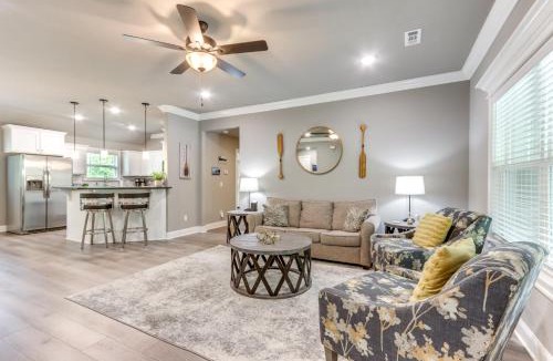 Holiday Island House | Eureka Springs Family Home - half Mi to Marina!