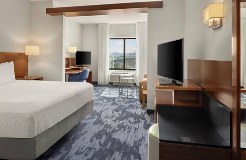 Historic Downtown La Crosse Hotel | Fairfield Inn & Suites by Marriott La Crosse Downtown
