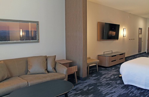 St. Louis Hotel | Fairfield Inn & Suites by Marriott St. Louis South