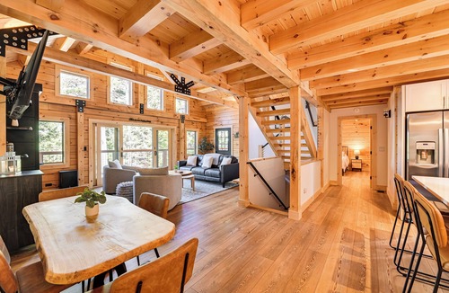Chestertown Cabin | Family-Friendly 3BR — Lake Views, Summer Retreat & Adirondack Adventures