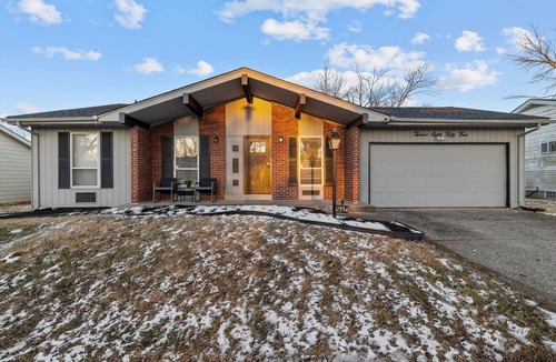 Florissant House | Family-Friendly 4BR Home w/Game Room & Backyard