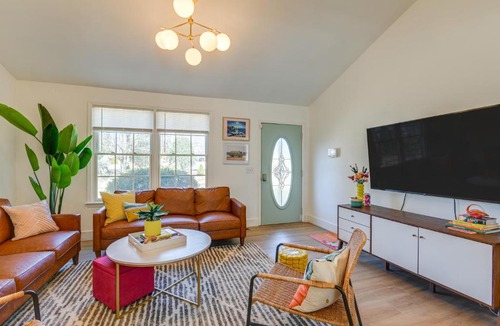 Fairview House | Family Home w/Furnished Deck in Fairview!
