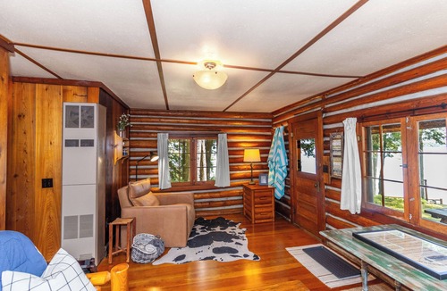 Alanson Cottage | Fisher Trail Cabin - On Burt Lake! Cozy Cabin! Quiet Setting!