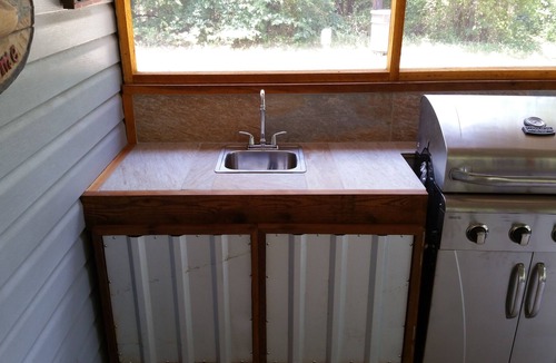 Yantis Cabin | Fishing/Duck Hunting Cabin - Private Boat Ramp, Fishing Pier
