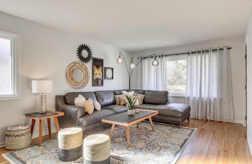 Lincoln House | Fox Run Bungalow w/Patio & Yard in Lincoln!