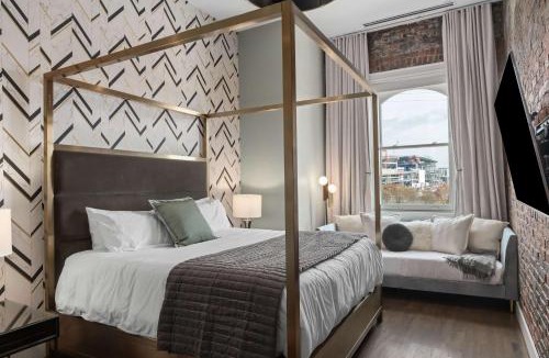 Downtown Nashville House | French's Luxury Condo - Steps from Broadway