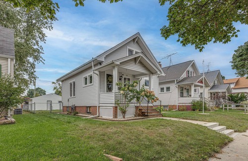Sheboygan House | Fresh Coast Craftsman - Pet Friendly | Near Lake