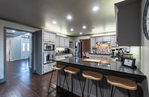 Remington Villa | GAILLARDIA COUNTRY CLUB⛳THREE KING BEDS🛏️HEATED POOL🏊HOT TUB♨️POOL TABLE🎱🏀