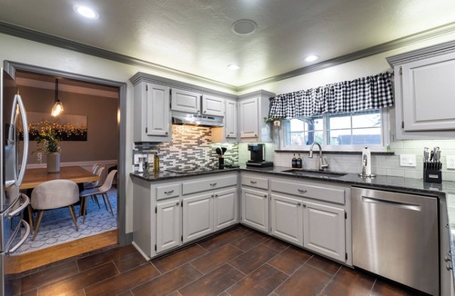 Remington Villa | GAILLARDIA COUNTRY CLUB⛳THREE KING BEDS🛏️HEATED POOL🏊HOT TUB♨️POOL TABLE🎱🏀