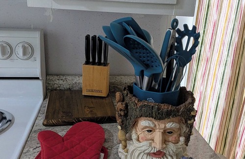 Murfreesboro House | Gnome Home A-Frame near Lake Greeson & Crater of Diamonds