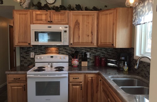 Nekoosa House | Golfers, fishermen, hunters, this spot is for you! Quiet, Cozy, and clean!