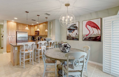 Amelia City House | Gorgeous 2nd Floor Sailmaker Villa | Private Patio Overlooking Pool | Purchasable Summer Beach Club Access