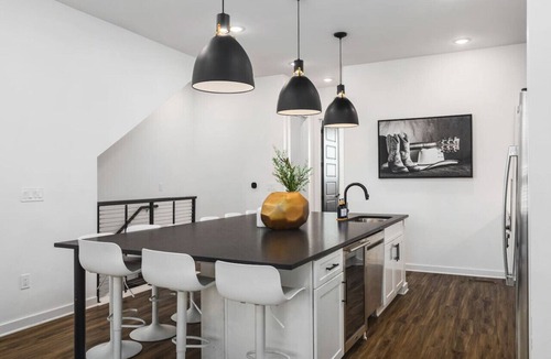 Cleveland Park House | Gorgeous House w/Rooftop Patio, Garage, 3 miles to Downtown