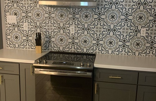 Whitehaven House | Graceland is a 2 minute drive away! 🔥Hot Tub🔥