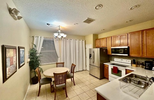 Florida Central Atlantic Coast House | Grand Luxury Compass 3BR Townhouse near Disney