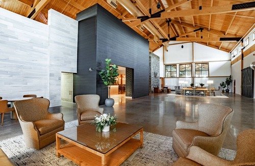 Rothschild House | Grand Suite With Access to Pool, Hot Tub, and Gym
