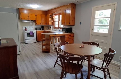 Kingston House | Great American Getaway- Small lake town near Knoxville.