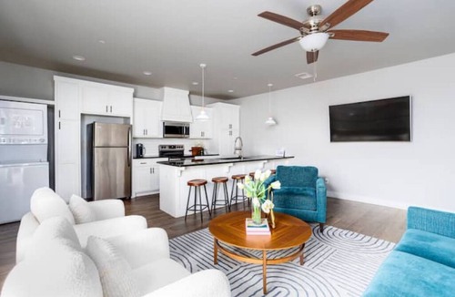 Central Oklahoma City Condo | H4/H6 Spacious & Urban Modern Condo - 2 units!