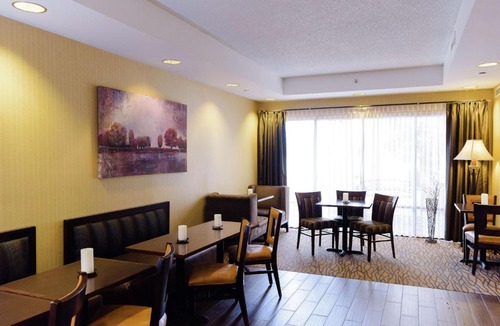 Eau Claire Hotel | Hampton Inn Eau Claire