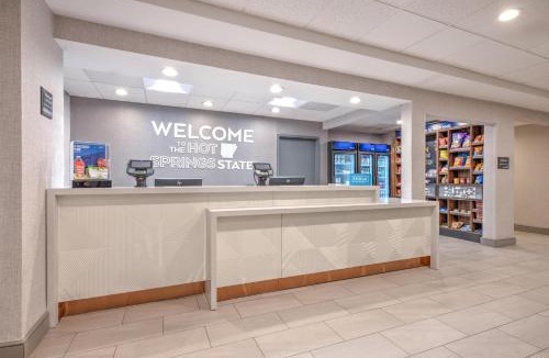 Little Rock Hotel | Hampton Inn & Suites West Little Rock