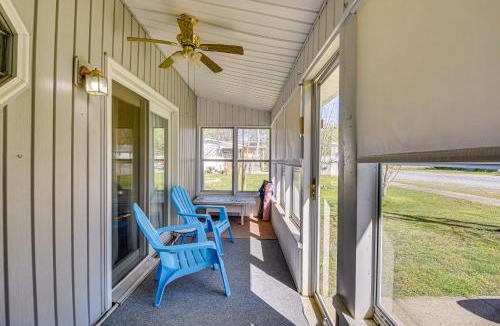 Harrisburg House | Harrisburg Home w/Private Yard + Screened Porch!