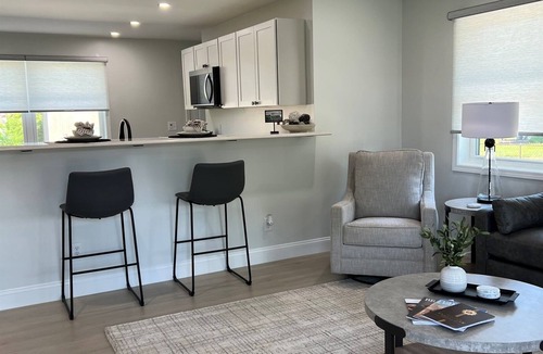 Evansville House | Harrison Place - Located on Evansville's Eastside