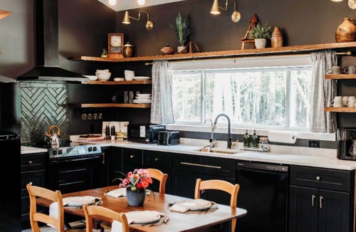 Lyndon Station House | Hidden Lake Escape | Hot Tub | Near Dells