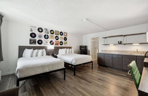 Nashville Hotel | Hillside Crossing Nashville