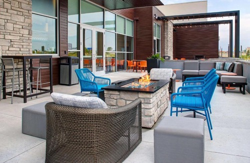 Cedar Rapids Hotel | Hilton Garden Inn Cedar Rapids