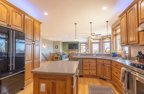 Mount Horeb House | Historic Driftless Farmhouse ~ Military Ridge Retreat