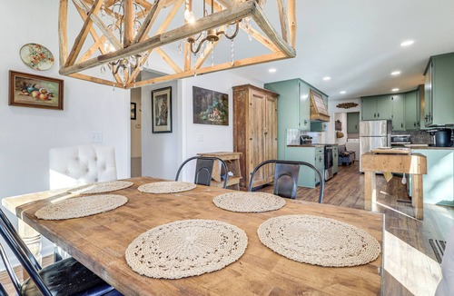 Quitman House | Historic Home Near Greers Ferry Lake: Pets Welcome